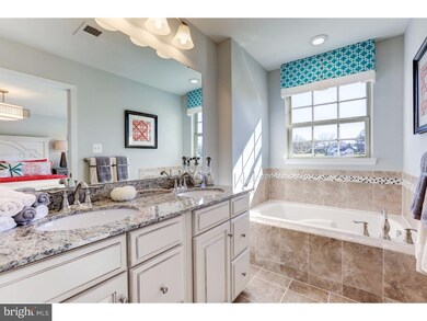 164 Mulberry Dr, Milford, PA 18337 - photo 5