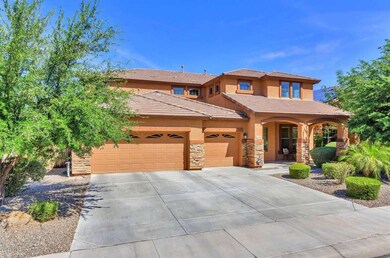3 Car Garage