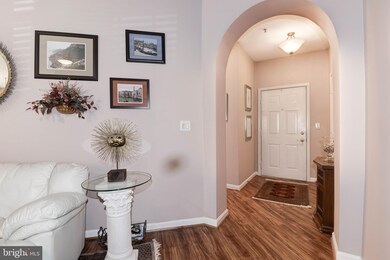 46614 Drysdale Terrace unit 101, Sterling, VA 20165 - photo 7