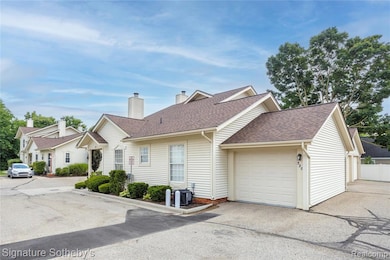 Attached, direct accessed garage