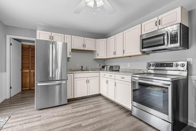 8202 Highway 70, Newport, NC 28570 - photo 3