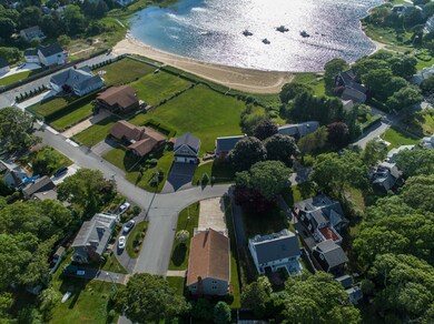 4 Cross Rd, Buzzards Bay, MA 02532 - photo 2