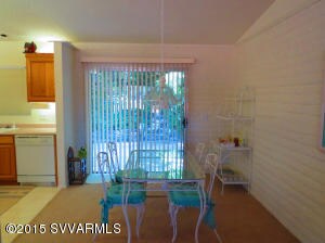 Dining area2