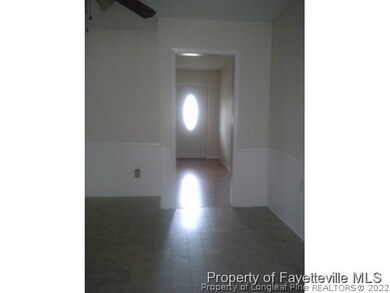 7601 Jennings Ln, Fayetteville, NC 28303 - photo 5