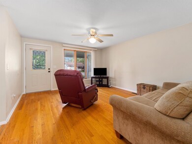 610 Maxine Dr, Ossian, IN 46777 - photo 6