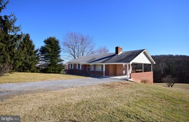 17722 Senedo Rd, Edinburg, VA 22824 - photo 3