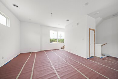 1646 W Tidwell Rd, Houston, TX 77091 - photo 6