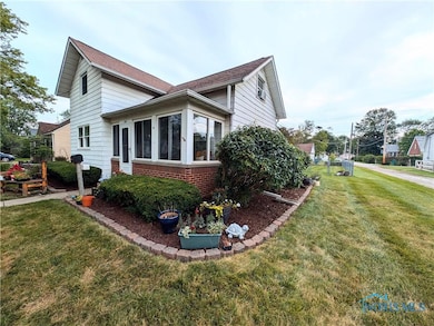 509 Cherry St, Genoa, OH 43430 - photo 2