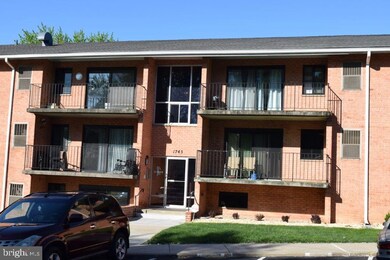 1745 Edgewood Hill Cir unit 202, Hagerstown, MD 21740 - photo 3