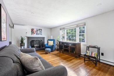 15 Lafayette St, Milton, MA 02186 - photo 2