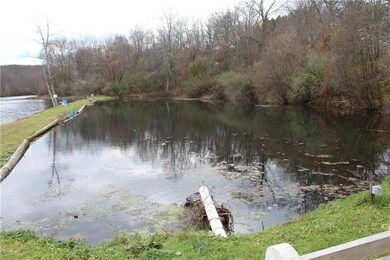 5482 Blue Church Rd, Coopersburg, PA 18036 - photo 4