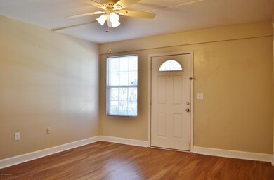 3862 Eloise St, Jacksonville, FL 32205 - photo 4