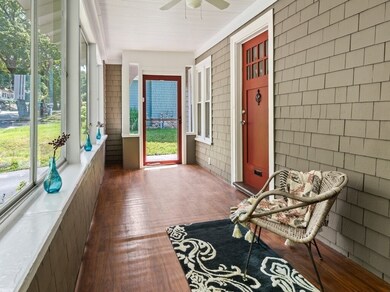 6 Iowa St, Worcester, MA 01602 - photo 4