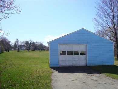 Parking Lot/Garage.