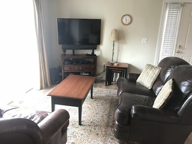 43 Meadow Pond Dr unit C, Leominster, MA 01453 - photo 3