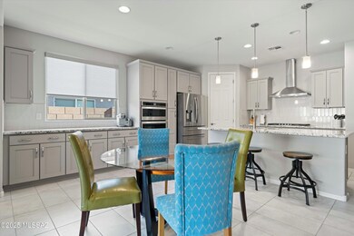 Dining and Breakfast Bar