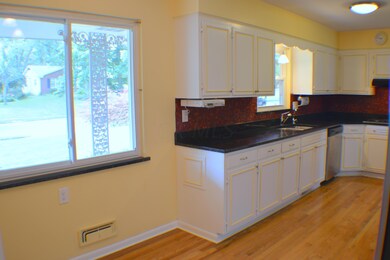Kitchen 4