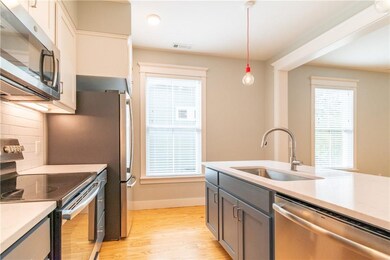 143 E South St, Fayetteville, AR 72701 - photo 7