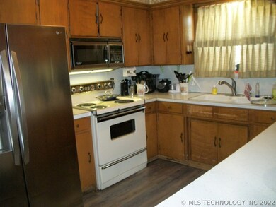 Good size Kitchen, newer vinyl flooring.