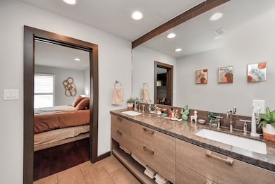 1410 Hyde Park Blvd unit 203, Houston, TX 77006 - photo 5