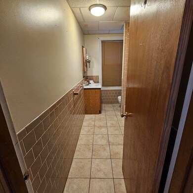 211 Columbia St unit 2, Fall River, MA 02721 - photo 5