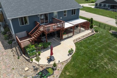 609 Endeavor Ave, Urbana, IA 52345 - photo 4