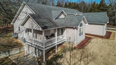 Each extra bedroom has it's own private covered de