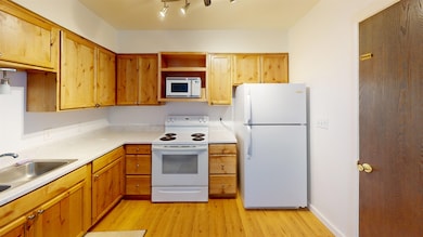 1809 Mountain View Dr, Cody, WY 82414 - photo 7