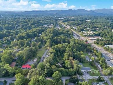 124 Rock Hill Rd, Asheville, NC 28803 - photo 4