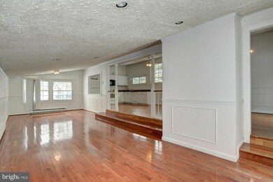 11508 Cherry Grove Dr, North Potomac, MD 20878 - photo 7