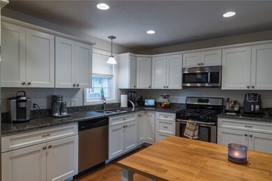 19 Minerva Ave, Cumberland, RI 02864 - photo 2