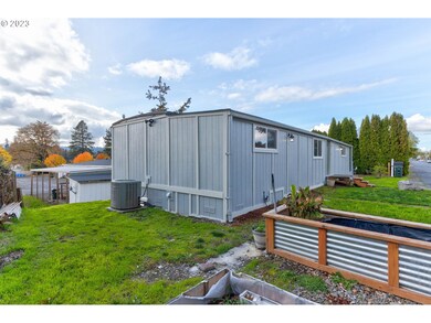 4424 SE Roethe Rd unit 32, Portland, OR 97267 - photo 2