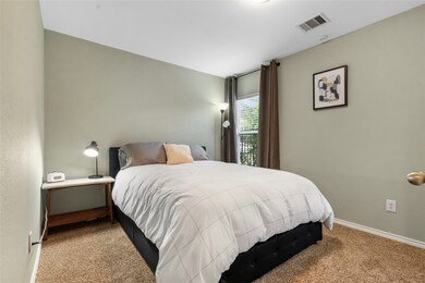 5239 Schuler St unit C, Houston, TX 77007 - photo 2