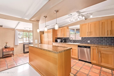 1211 N Forgeus Ave, Tucson, AZ 85716 - photo 4