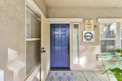 1584 Gateway Dr, West Sacramento, CA 95691 - photo 5