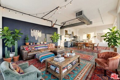 Textile Building Lofts unit 1102, Los Angeles, CA 90014 - photo 4