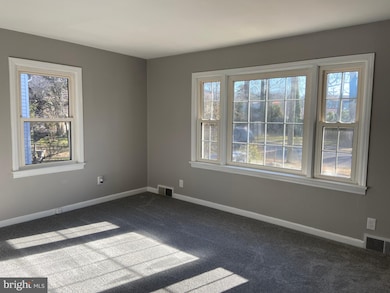 20 W Linden Ave, Lindenwold, NJ 08021 - photo 3