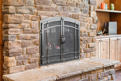 56564 Caldera Springs Ct unit 42, Bend, OR 97707 - photo 4