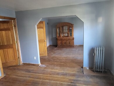 88-90 Edgewood St, Springfield, MA 01109 - photo 5