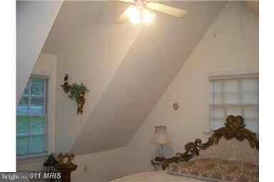 9660 Howes Rd, Dunkirk, MD 20754 - photo 5