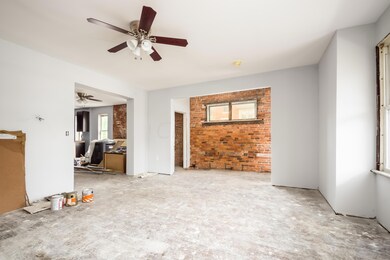 Y-1639 Bryden Rd. Columbus, OH002