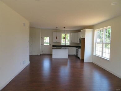 3146 High Hill Rd, Slatington, PA 18080 - photo 3