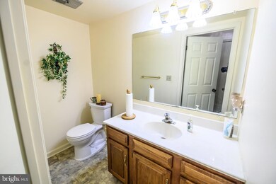 17914 Clubhouse Dr, Hagerstown, MD 21740 - photo 6