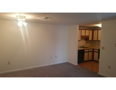 144 Hart St unit 16, Taunton, MA 02780 - photo 4