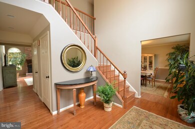 13436 Marble Rock Dr, Chantilly, VA 20151 - photo 3