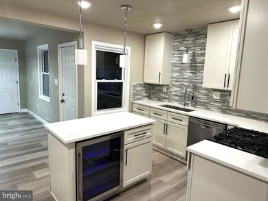 8640 Oakleigh Rd, Parkville, MD 21234 - photo 7