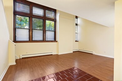 32 Pine St unit 9, Norwalk, CT 06854 - photo 3