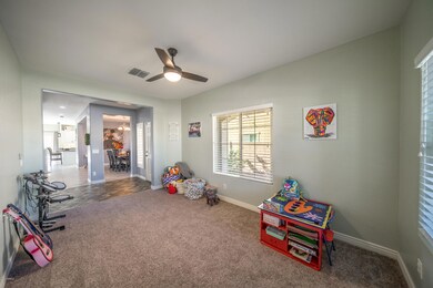 Gillcrest - 05Flex Room