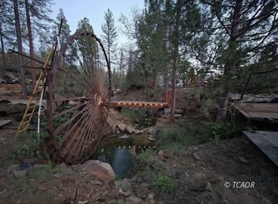 1000 Five Cent Gulch St, Weaverville, CA 96093 - photo 4