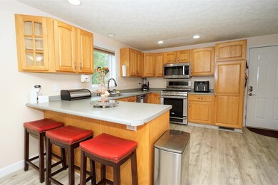 12 Lydston Ln, Litchfield, NH 03052 - photo 3